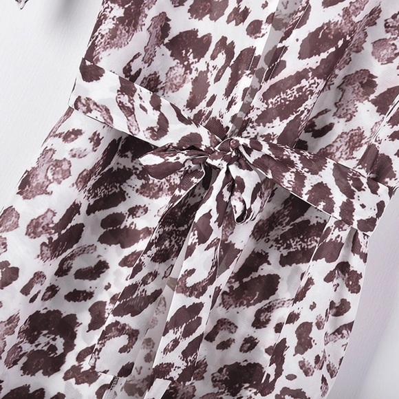 ✨Leopard Print Belted Kimono Top✨ - Picture 5 of 7